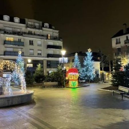 Studio A 2 Pas De La Gare Sartrouville Zewnętrze zdjęcie