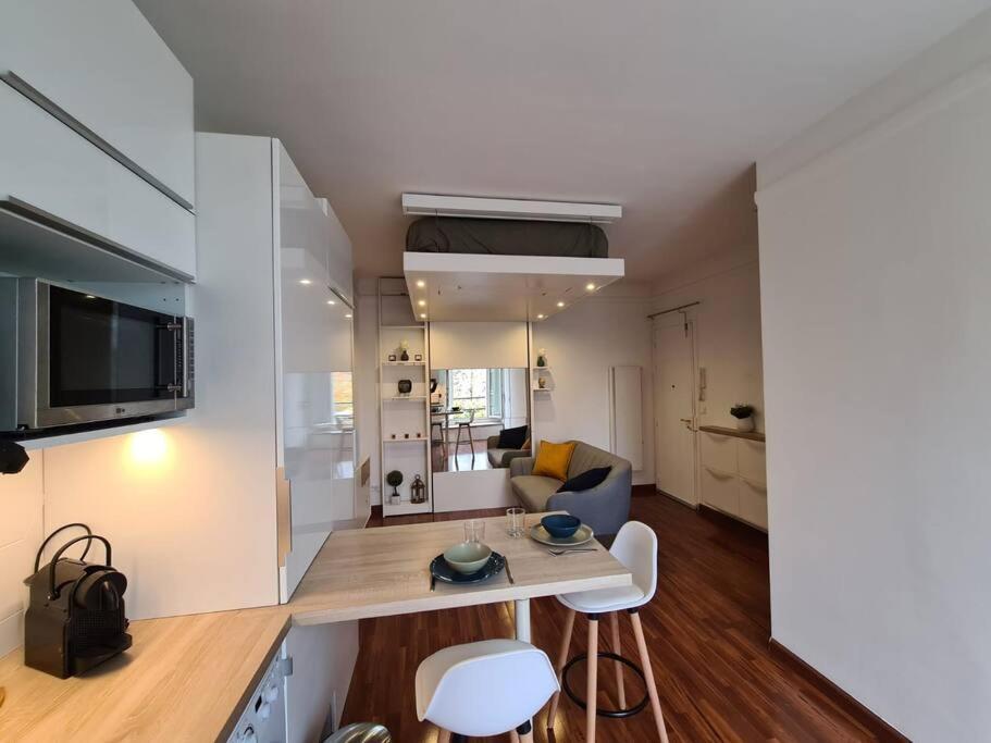 Studio A 2 Pas De La Gare Sartrouville Zewnętrze zdjęcie