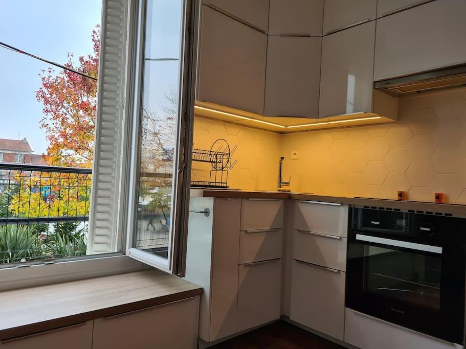 Studio A 2 Pas De La Gare Sartrouville Zewnętrze zdjęcie