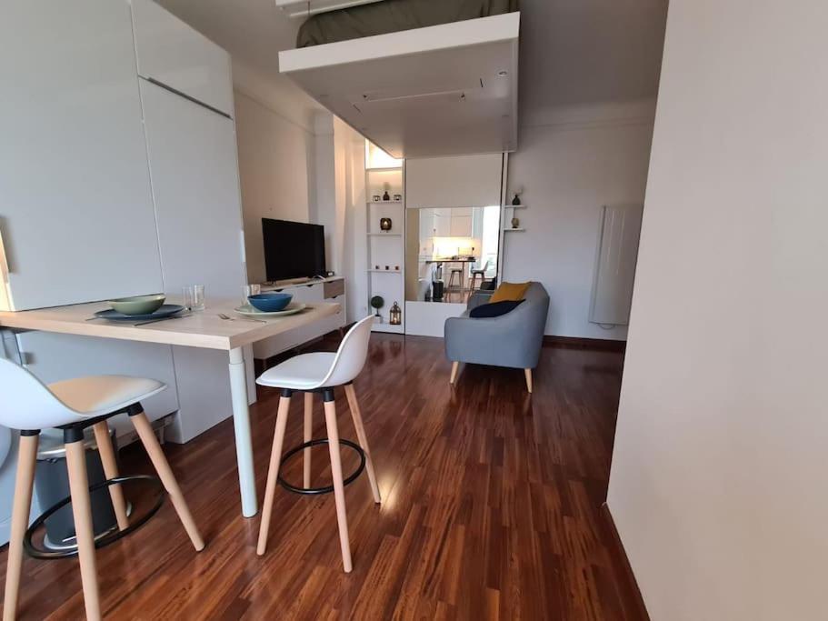 Studio A 2 Pas De La Gare Sartrouville Zewnętrze zdjęcie